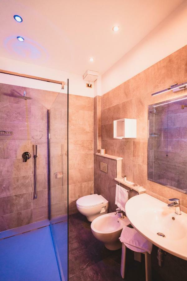 Grand Milano Hotel 4*